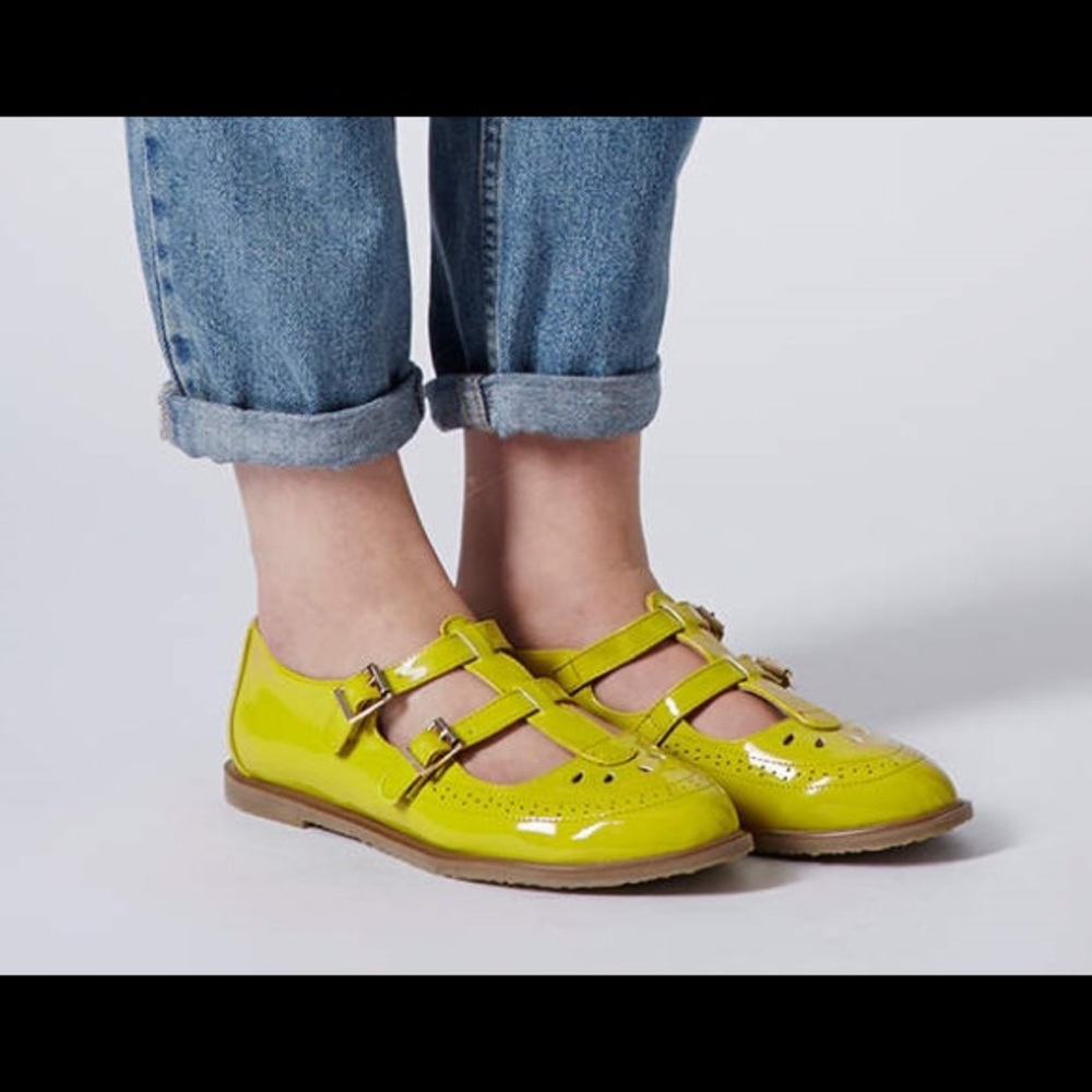 Vintage-styled Topshop Flats